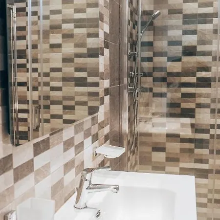 Bed & Breakfast Aschenez 4*