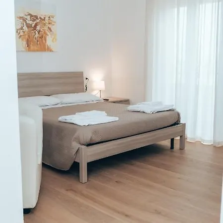 Aschenez Bed & Breakfast 4*