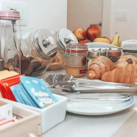 Oda ve Kahvaltı Aschenez 4*