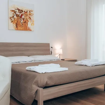 Aschenez Bed & Breakfast 4*