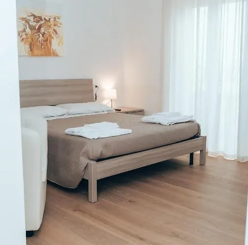 Aschenez Bed & Breakfast 4*